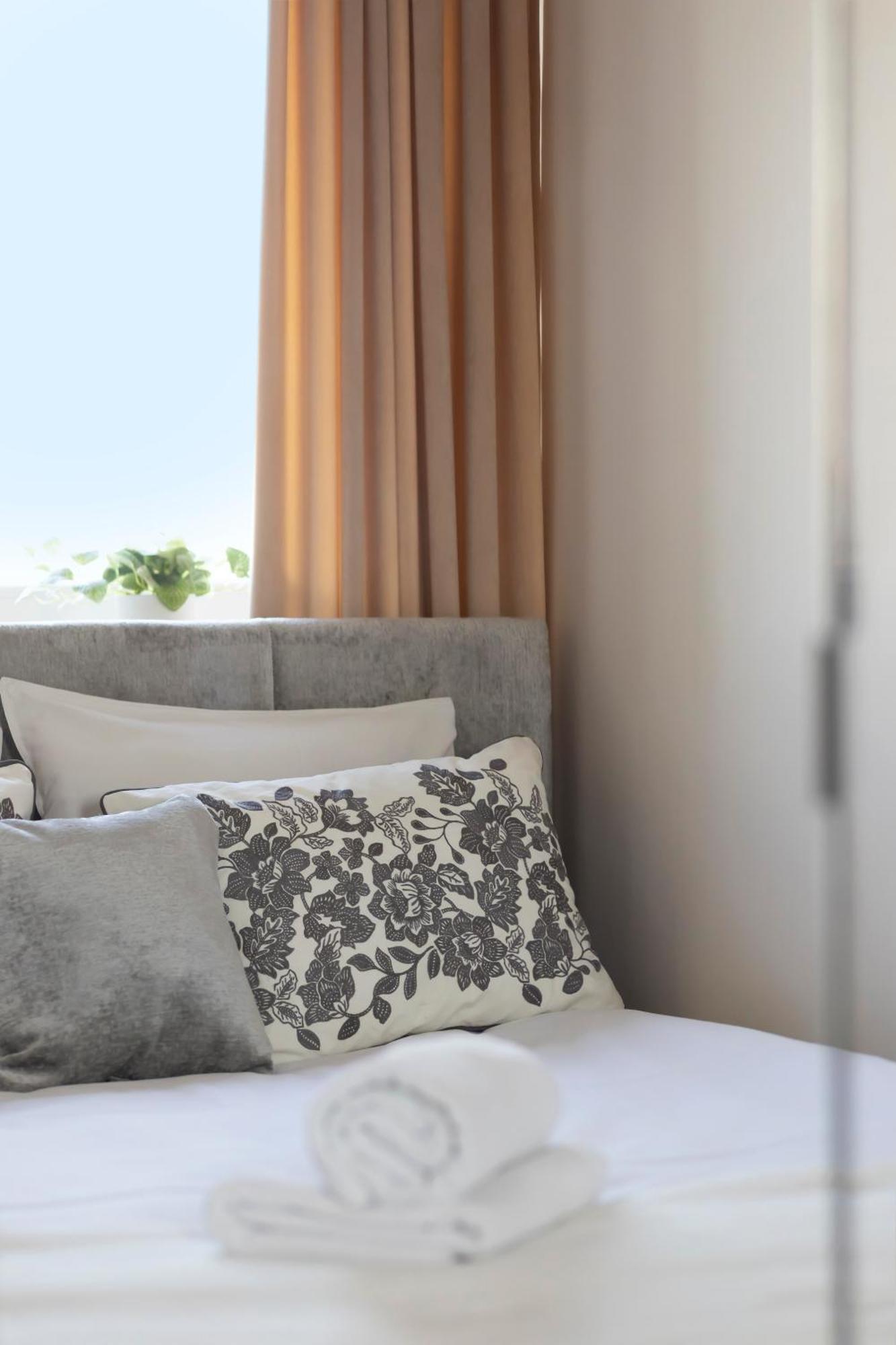 Elite Apartments Podwale Deluxe Gdansk Bagian luar foto